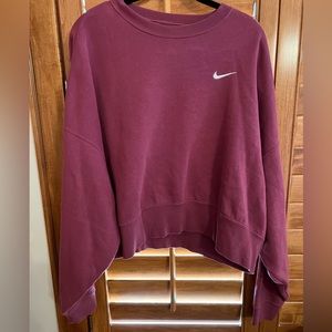 Nike Sportswear Essential Fleece Crew